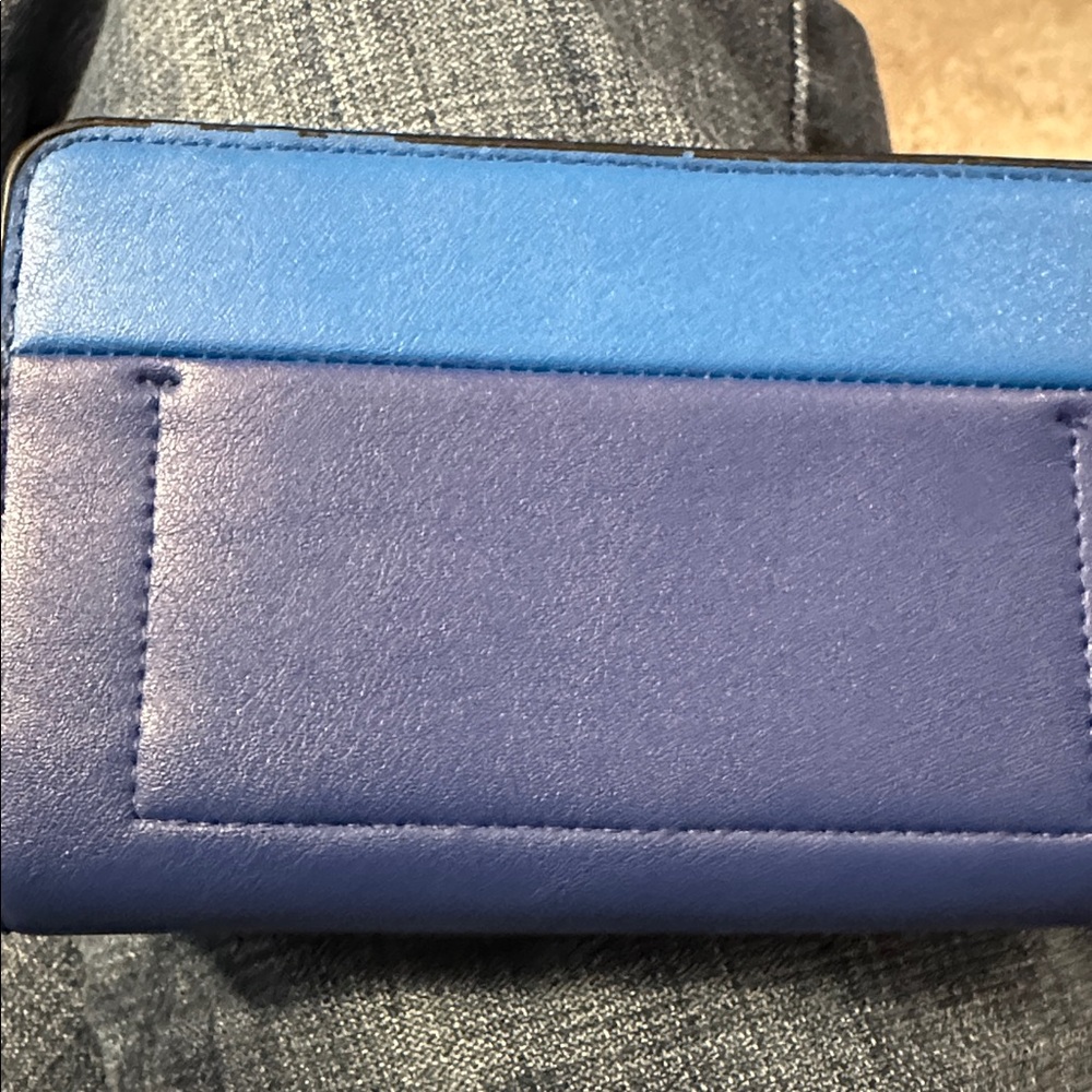 NWOT Reed wallet - Picture 2 of 4